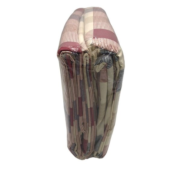 VTG St. Mary’s Shirting Plaid 4-Piece King Sheet Set Red Blue Cabin Cottagecore - Picture 3 of 8